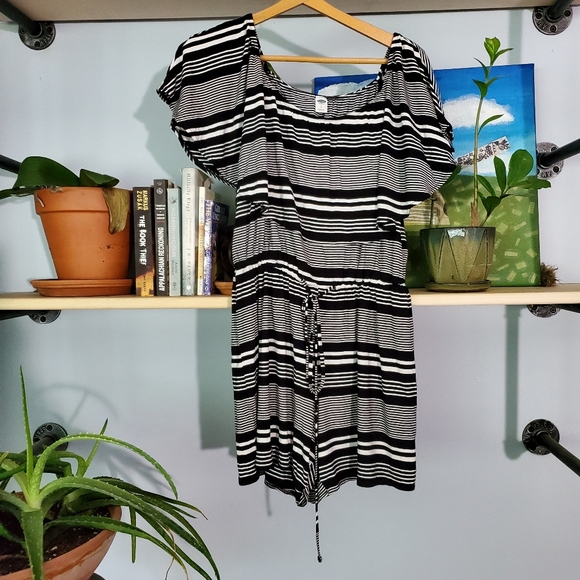 Off the shoulder romper - Picture 4 of 4